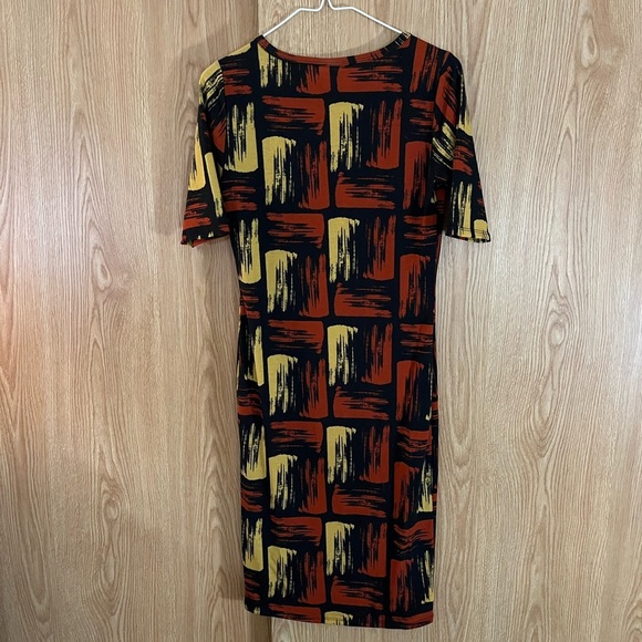 LuLaRoe Black Orange/ Yellow Geometric Pattern Stretch Midi Dress - Picture 3 of 5